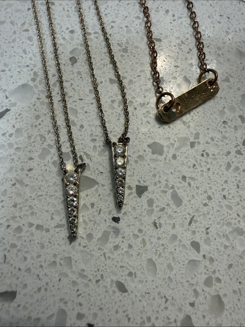 Jewelry bundle - Picture 2 of 3